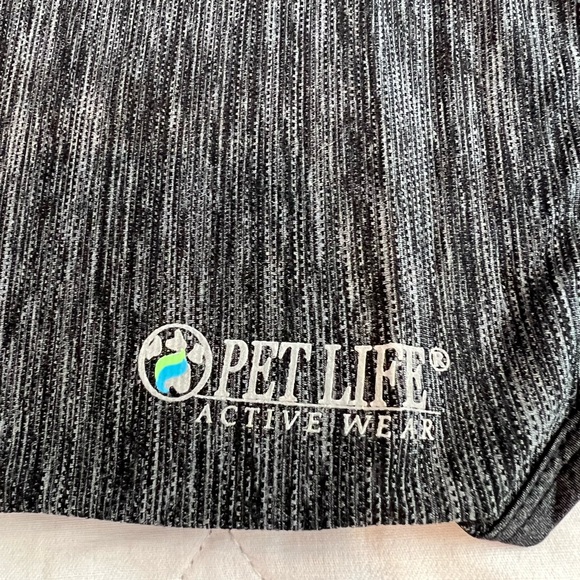 🎉 HOST PICK 🎉 Pet Life Active Aero Pawlse Heathered T-Shirt Size Small NWT - Picture 9 of 13
